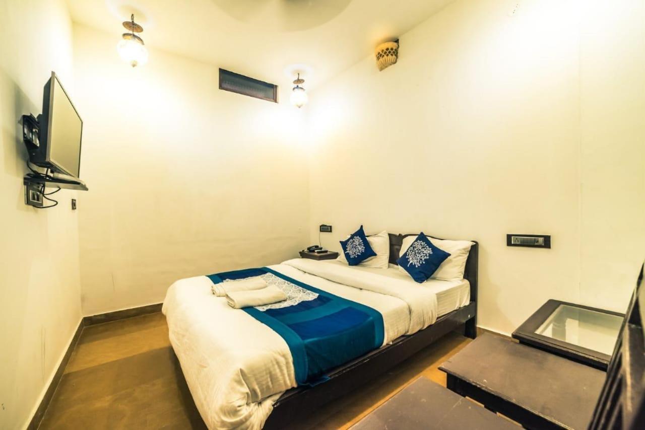 Tofu Hotel & Safari Джайсалмер Экстерьер фото