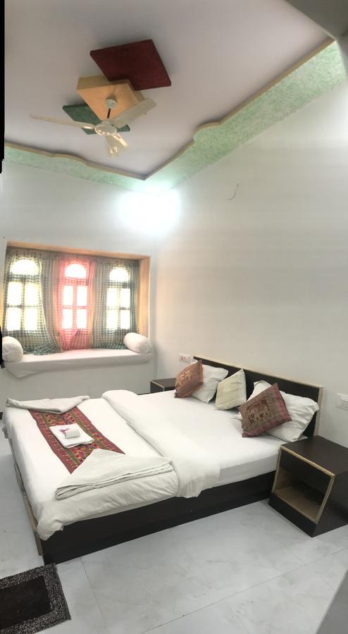 Tofu Hotel & Safari Джайсалмер Экстерьер фото